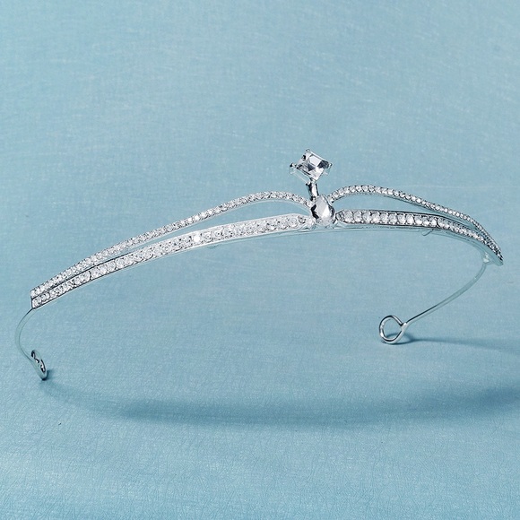Anthropologie Accessories - Anthropologie Silver Crystal Tiara Headband